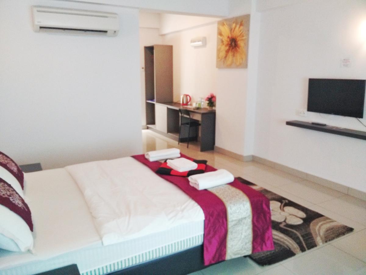 Aster Hotel Bukit Jalil Kuala Lumpur Exteriör bild