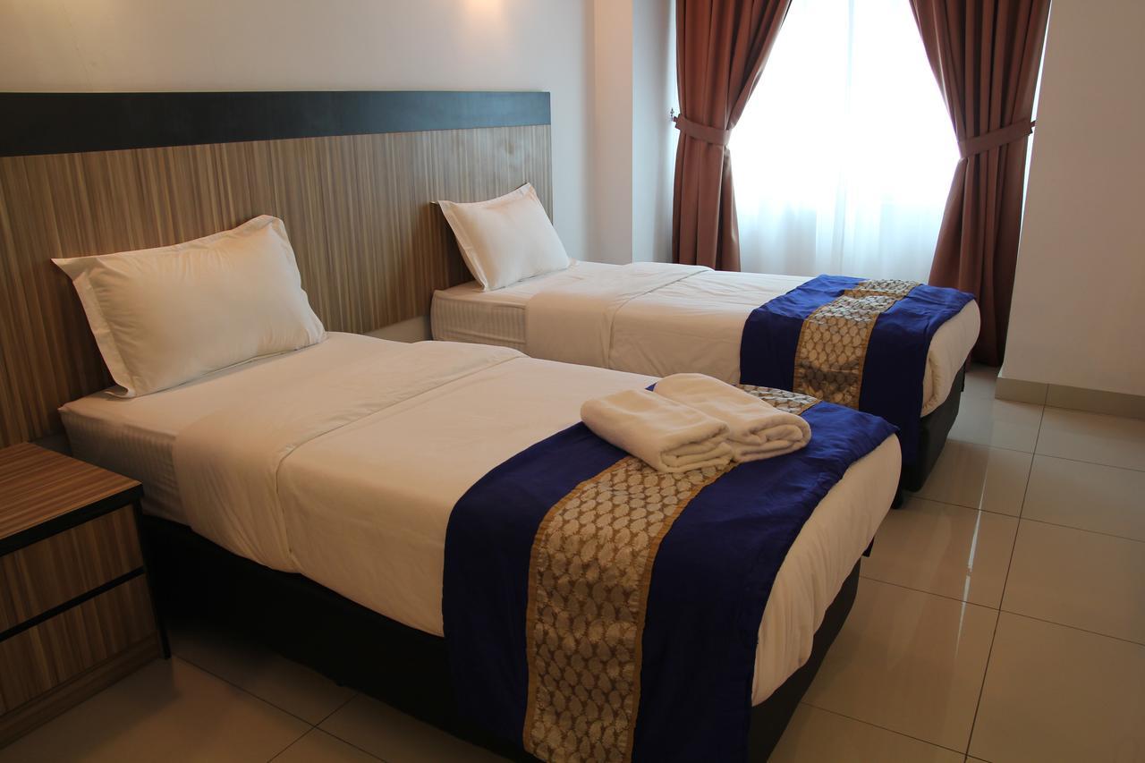 Aster Hotel Bukit Jalil Kuala Lumpur Exteriör bild